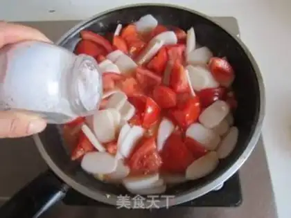 Make Tomato eggs, fried cake step 7
