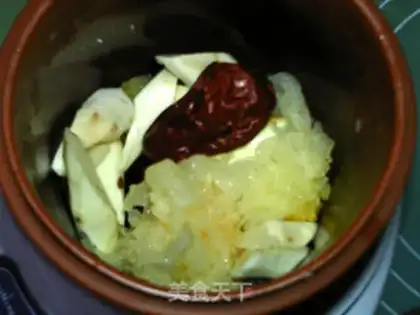 Make The silver spoon of the red date mountain step 2
