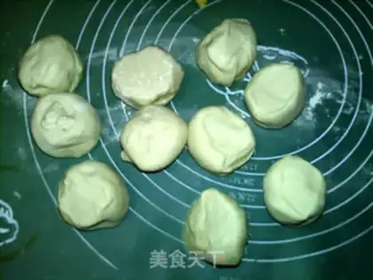 Make Plum buns step 6