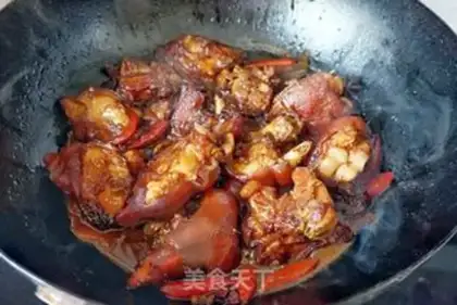 Make Hot pig hoof step 10