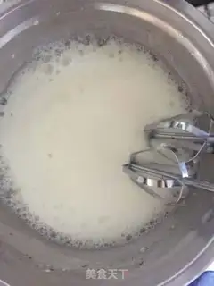 Make Strawberry cake step 2