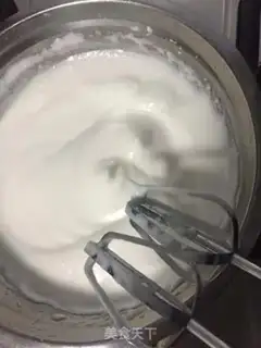 Make Strawberry cake step 4