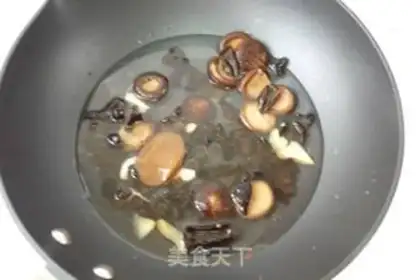Make Mushrooms and musk step 3