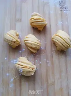 Make Pumpkin rolls step 8