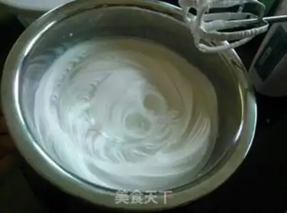 Make Baby bubble bath birthday cake step 4