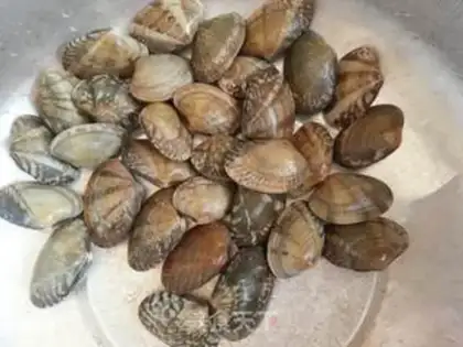 Make Spicy clams step 0