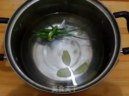 Make Shrimp in white step 4