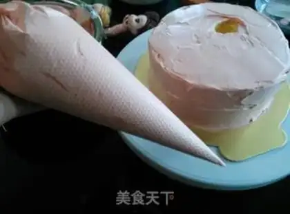 Make Baby bubble bath birthday cake step 7