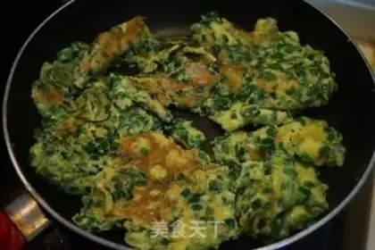Make Eggs from the casserole step 6