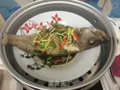 Make Steamed plaster fish step 1