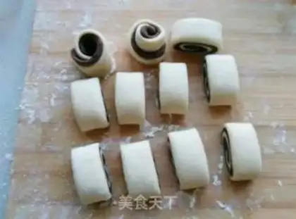 Make Milk knife cut the buns step 8