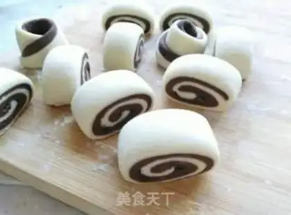 Make Milk knife cut the buns step 9