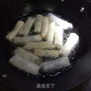 Make Spring rolls step 7