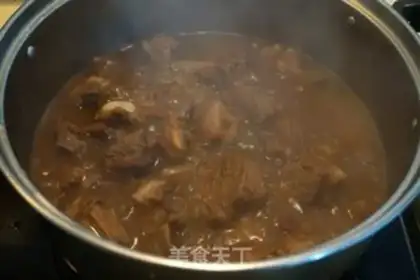 Make Crush the stewed ribs step 4