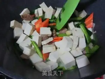 Make Garlic tasting tofu step 5