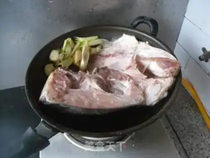 Make Onions of fish step 4
