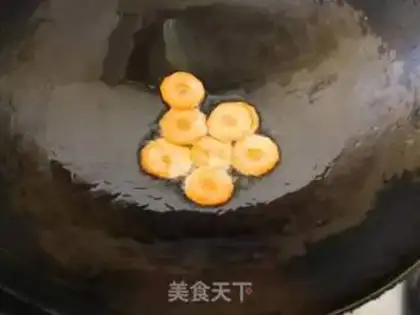 Make Bones soup noodles step 3