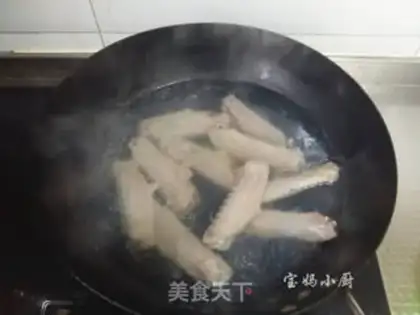 Make Red duck wings step 1