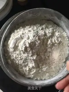 Make Quick-hand apple cake step 4