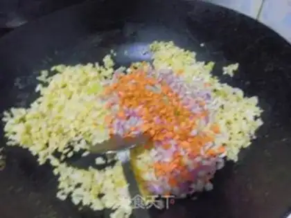 Make Gold egg fried rice step 6