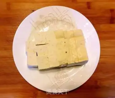 Make Home burning yellow fish step 1