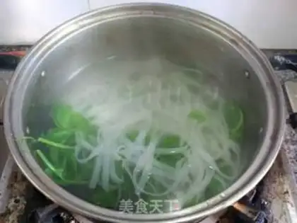 Make Hot rice powder step 1