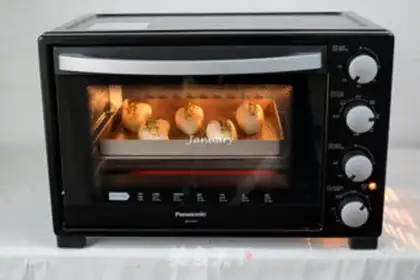 Make Garlic bread step 14