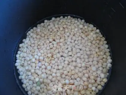 Make Tomato and sweet pea yellow step 1
