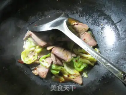 Make Round cabbage with pig tongues step 9