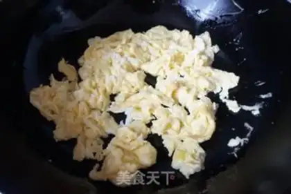 Make Shrimp egg burrito step 11