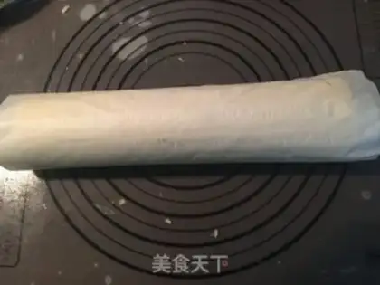 Make Seaweed pine rolls step 12