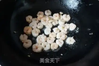 Make Shrimp egg burrito step 12