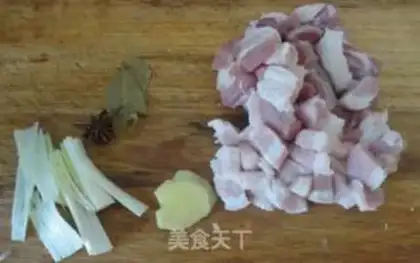 Make Red roast stew step 0