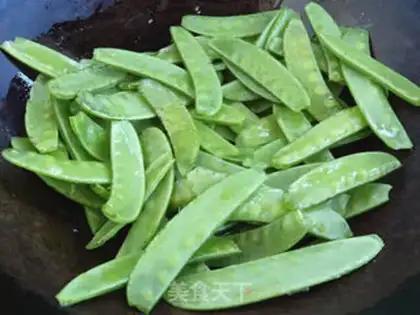 Make Garlic Dutch beans step 4