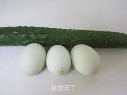 Make Meat cucumber omelet step 0