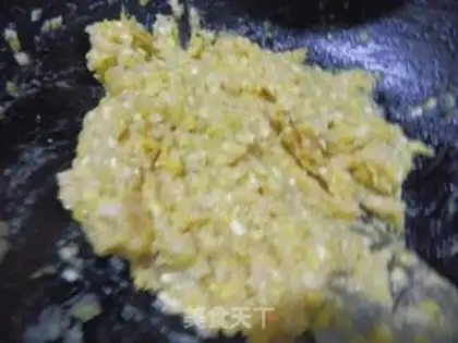 Make A big, fat, fat, yellow pot sticker step 2