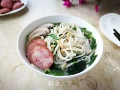 Make Shrimp spinach noodles step 8