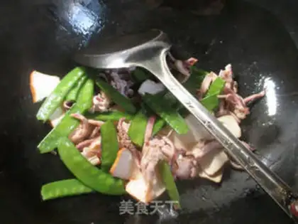 Make Dutch soy-dry squid shavings step 5