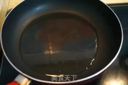 Make Eggs and pickles step 2
