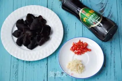 Make Sour chili step 1