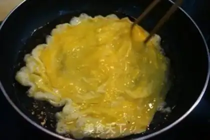Make Eggs and pickles step 4