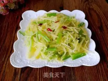 Make Celery with potatoes step 6