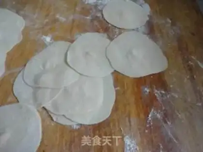 Make Colored fried dumplings step 1