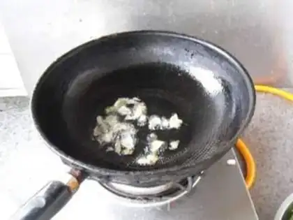 Make Seaweed cabbage and tofu step 3