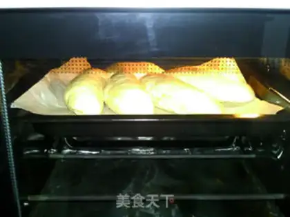 Make A melon banana bread step 11