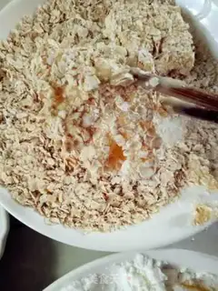 Make Pineapple oatmeal step 3