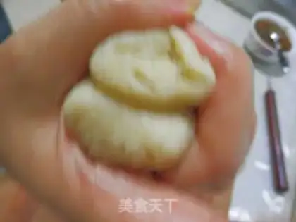 Make Grape Mountain Pie step 5