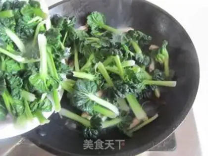 Make Fry mushrooms step 3