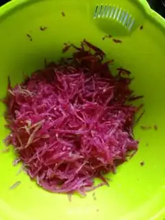 Make Sugar and radish step 1