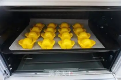 Make Yuenbao Souffle step 18